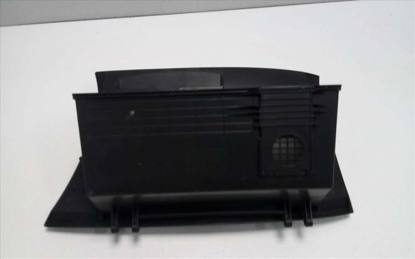 Hyundai İ30 Torpido Çekmecesi Kapağı Gözü 84516-2L000 CP (K-I-200)