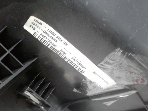 Hyundai İ20 Bagaj Sağ Yan İç Bakaliti Trim Orj. SP YP 85741-Q0300NNB / 85740-Q0300NNB (N-E-140)