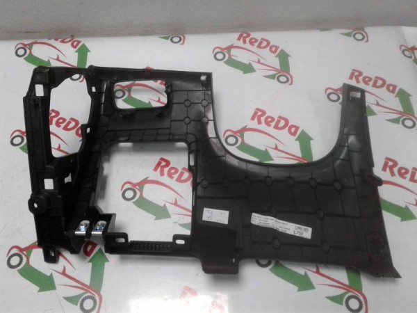 Hyundai İ20 Direksiyon Kolonu Kaportası Trim Paneli Alt Döşeme CP 84750-Q0750NNB 84751-Q0800 (N-G-140)