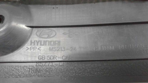 Hyundai Accent Arka Bagaj İç Orta Bakaliti 85770-1R000TRY CP (N-G-140)