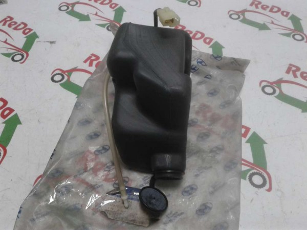 Hyundai Su Silecek Haznesi Deposu YP 98010-44300