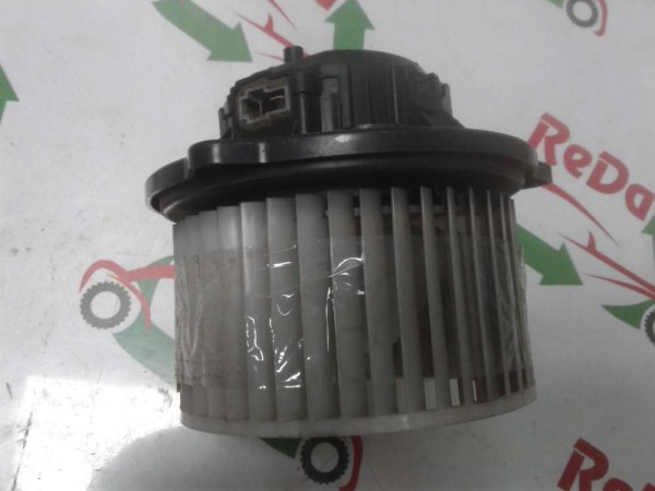 Hyundai İ20 Kalorifer Fan Motoru 97126-C8000 CP (N-B-120)