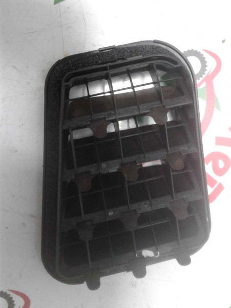 Hyundai İ20 Bayon Sol Arka Havalandırma Izgarası Orj. CP 97510-C8900 (K-G-120)