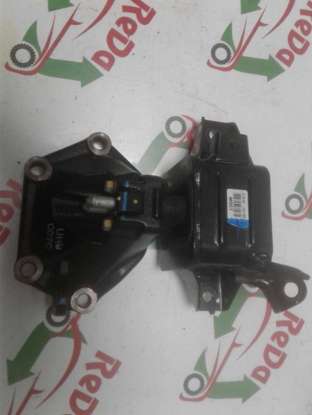 Hyundai İ20 Motor Kulağı Orj Sökme 21830-Q0100 YP (M-C-110)