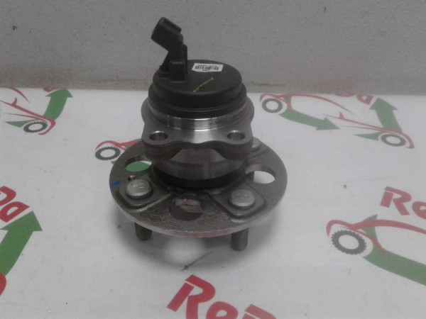 Hyundai İ20 Arka Teker Göbeği Poryası Orj Sökme 52730-H8500 YP (L-G-110)
