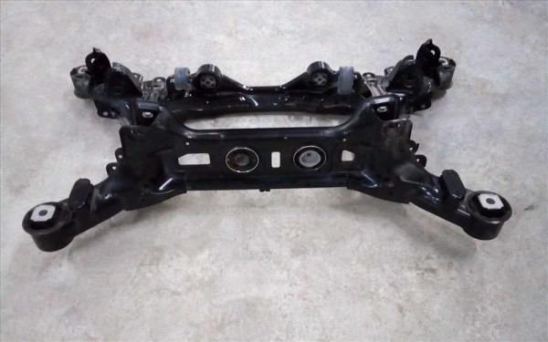 Hyundai Genesis Crossmember-RR Arka Süspansiyon 55405-3M100 Orjinal YP