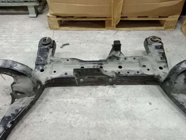 Hyundai Sonata Motor Alt Beşik Ön Travers YP 62405-3K902