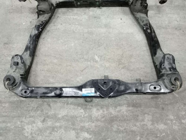 Hyundai Sonata Motor Alt Beşik Ön Travers YP 62405-3K902