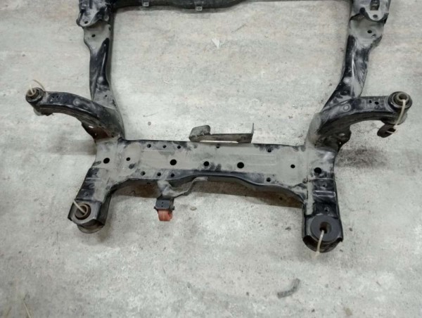 Hyundai Sonata Motor Alt Beşik Ön Travers YP 62405-3K902