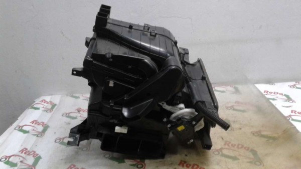 HYUNDAİ İ20 KALORİFER KUTUSU  ORİJİNAL 97200-C8210SDH  (K-F-130)