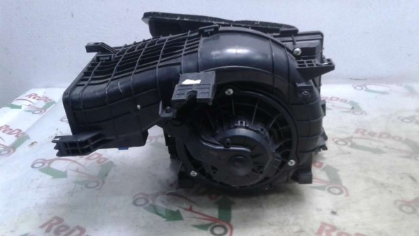 HYUNDAİ İ20 KALORİFER MOTORU KOMP.CP (SAĞDAN DRKS.)F00S330109(K-G-130)