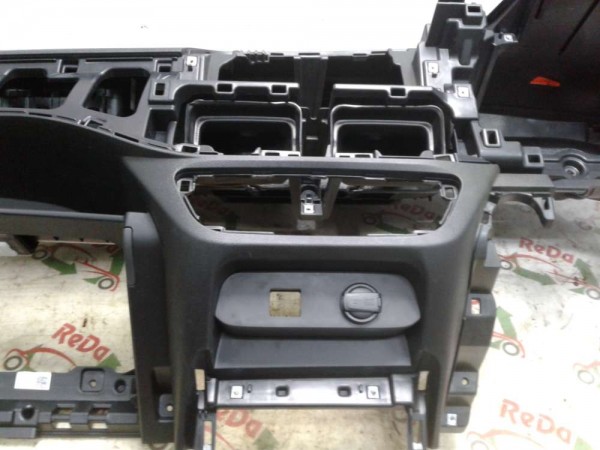 Hyundai İ10 Ön Göğüs Torpido Orj.(RHD) 84730-K7900 SP YP(L-B-130)