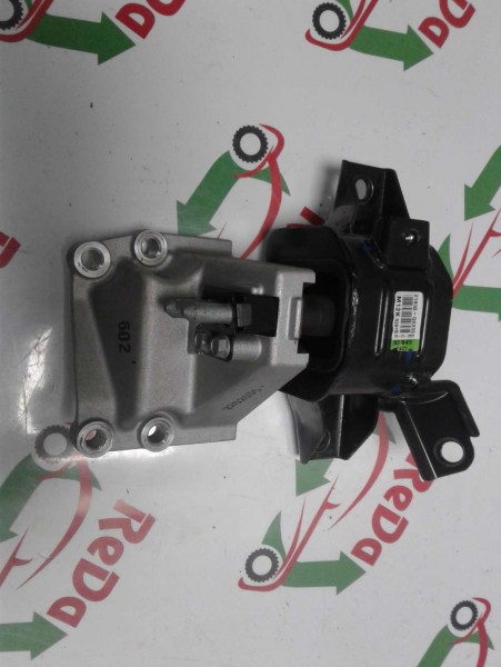 Hyundai İ20 Motor Kulağı/Braket Orj.21830-Q0200 SP YP(M-C-110)