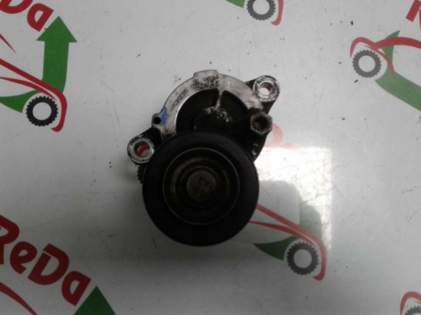 Hyundai İ30 1.6crdi Kayış Gergi Kasnağı 25281-2A6(L-E-120)