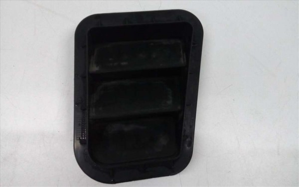 Hyundai İ30 Bagaj Hava Çıkış Izgarası Sağ 97510-2F200 CP (K-G-120)