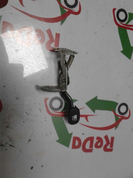 Hyundai İ20 Depo Kapağı İç Açma Kolu 81570-22010 CP(K-G-110)