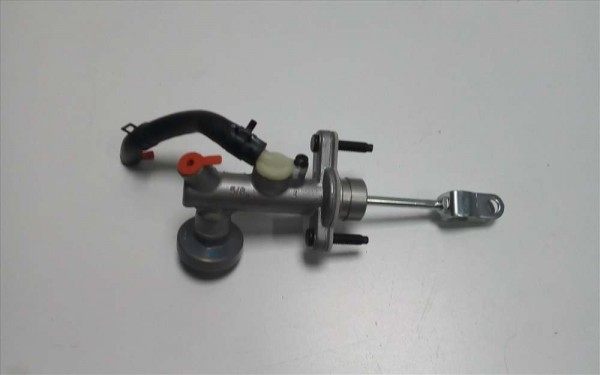 HYUNDAİ ACCENT DEBRİYAJ HİDROLİK ÜST MERKEZİ YP 416101G800(L-I-120)
