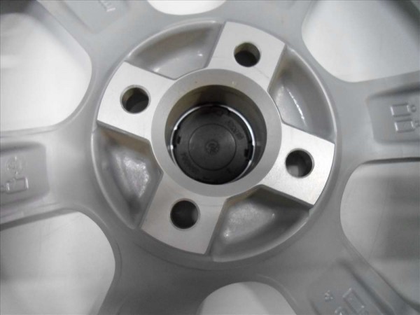Renault Megane 2 Çelik Jant 16 inç 6,5jx16 ET40 4x100 Ambalajsız Ürün YP 7709572120(J-D-110)
