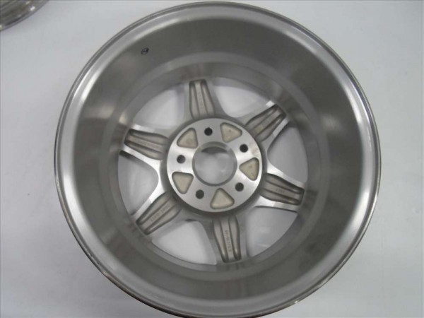 Hyundai Santa Fe Çelik Jant 15 inç 6,5jx15 ET46 5x114,3 Ambalajsız Ürün YP 52910-26150(J-F-110)