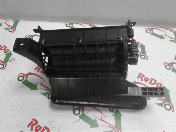 Hyundai İ 20 Kalorifer Kutusu Parçası D313ALEAA CP(K-E-130)