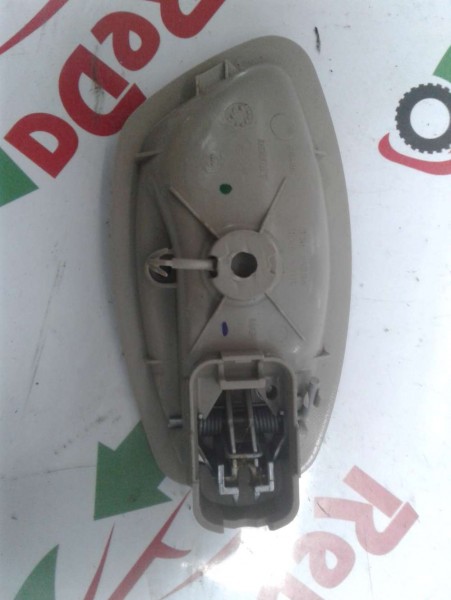 Renault Megane 3 Fluence Kapi Iç Açma Kolu Sol bej 826730001R YP(H-F-120)