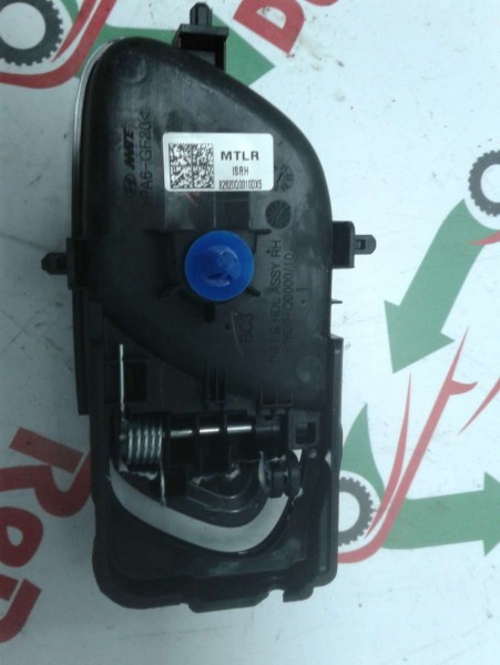 Hyundai İ20 Bayon Kapı İç Kulbu Sağ YP 82620-Q0000
